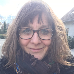 Julia Schwanig