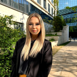 Vanessa Claire Janssen