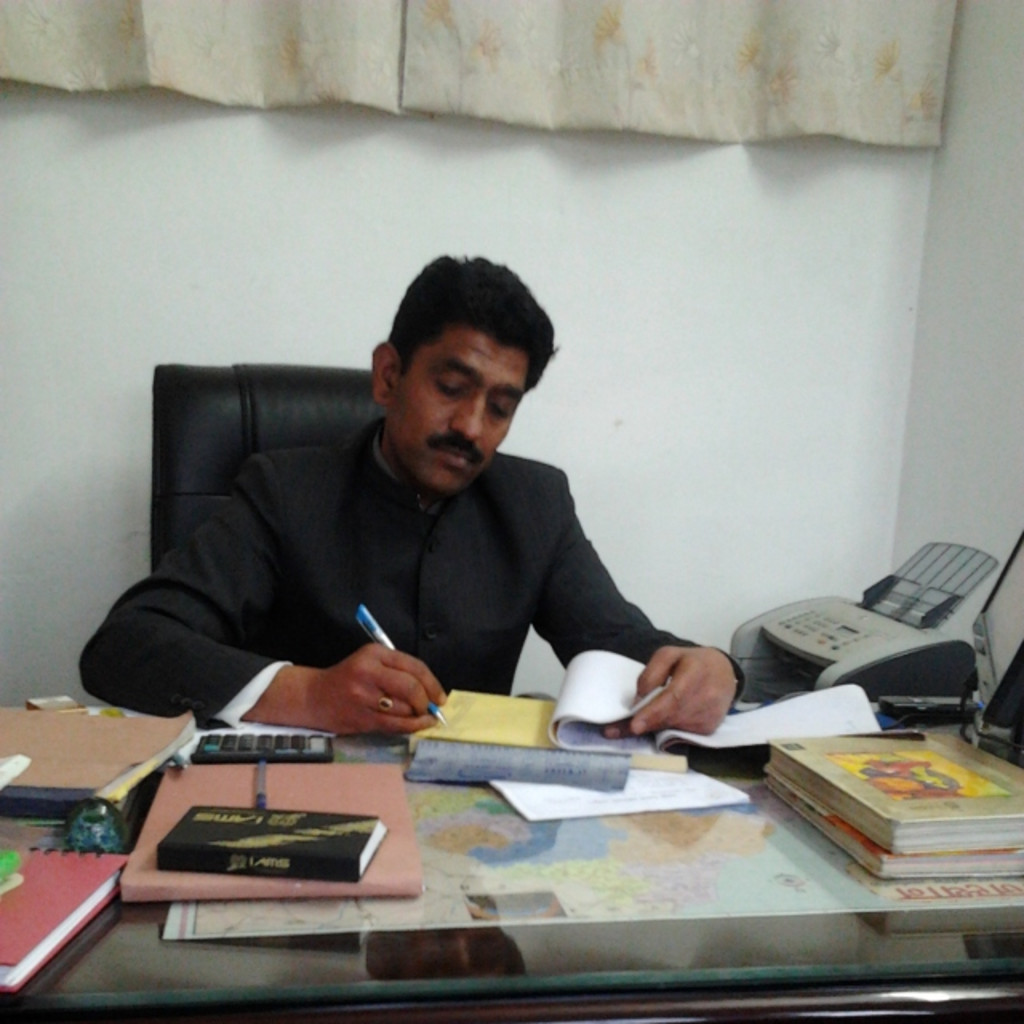 Mohan Rathore Real Estate Agent Marwar Associates XING