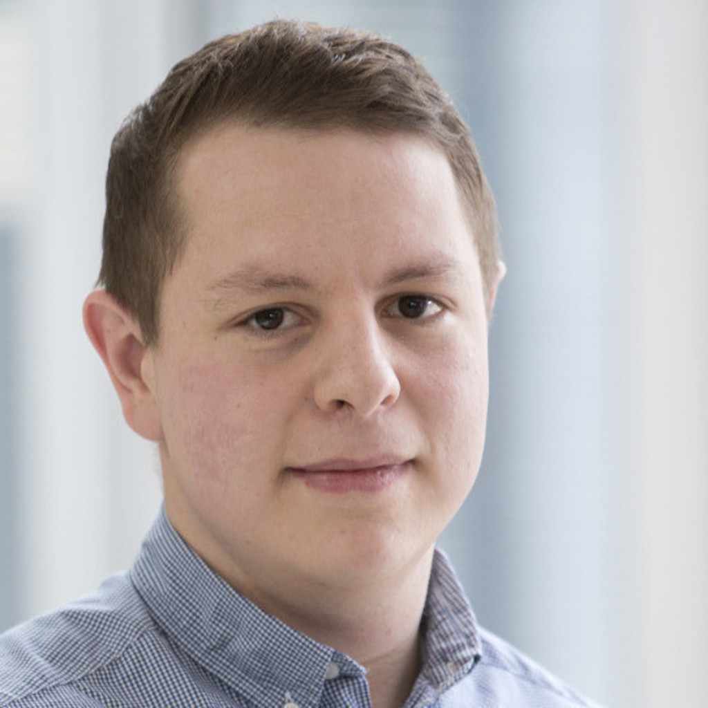 Daniel Kern: Angestellter | XING