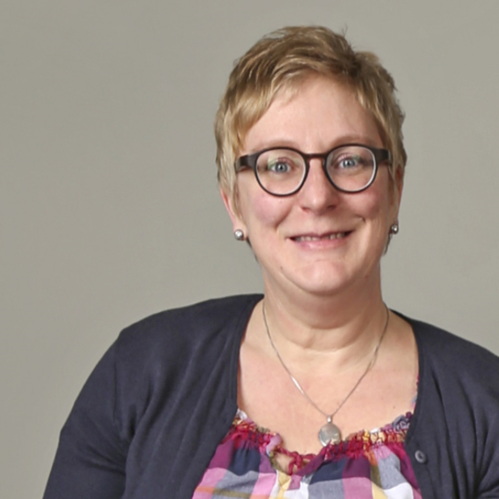 Marion Zimmer SAP Anwendungsbetreuer QM/ MM / SD CRONIMET Holding