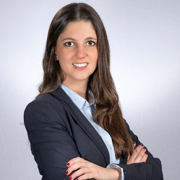 Julia Schlosser