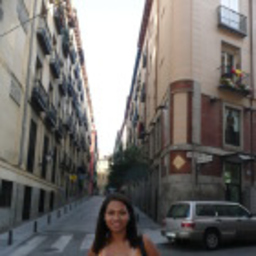 Alexandra Tomoche R.