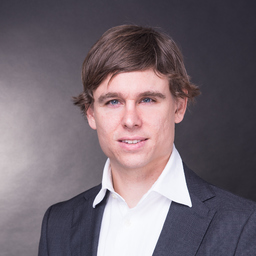 Dr. Nicolas Hardt