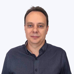 Andrew Akhiezer