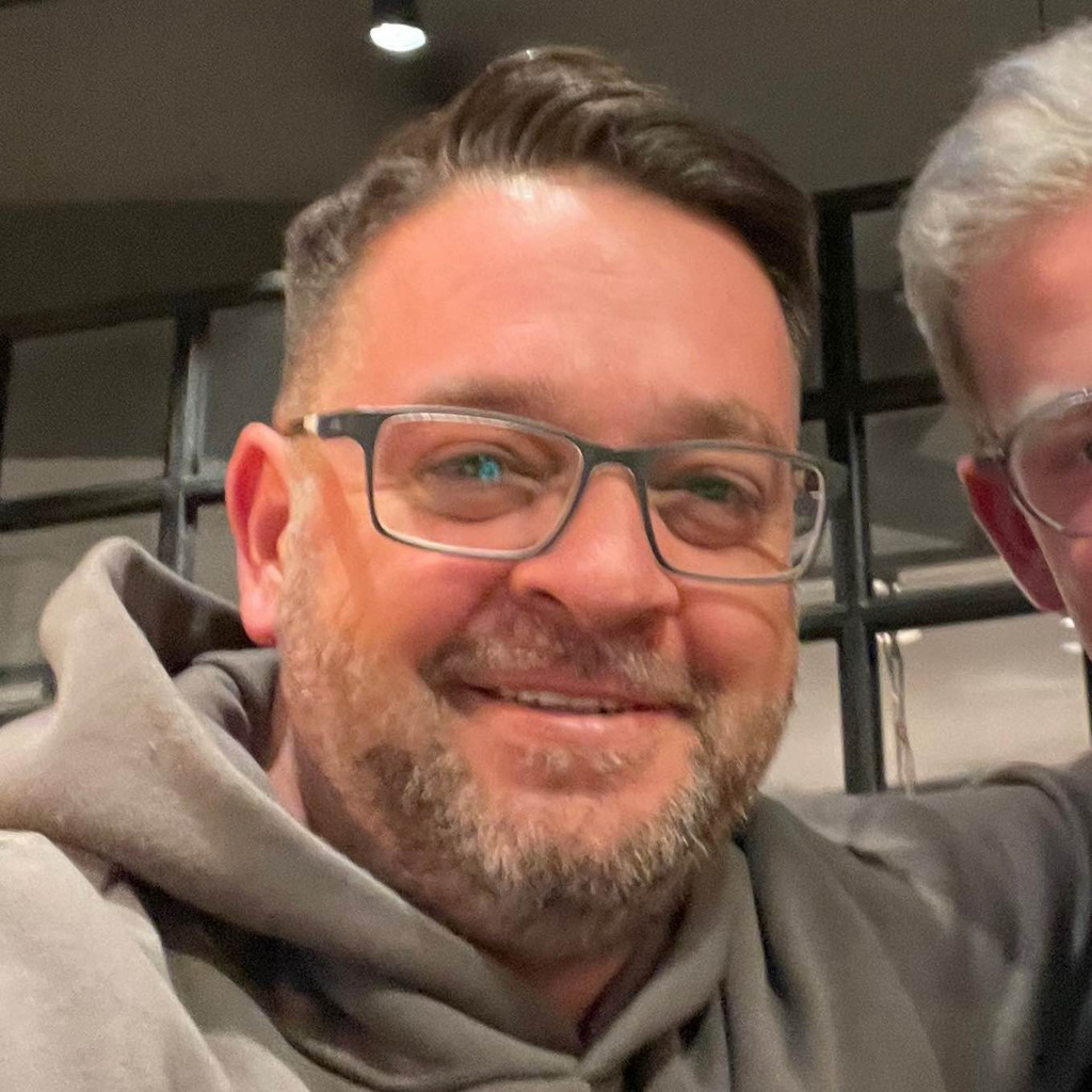 Dennis Picek Croupier Spielbank Hamburg Jahr + Achterfeld GmbH & Co