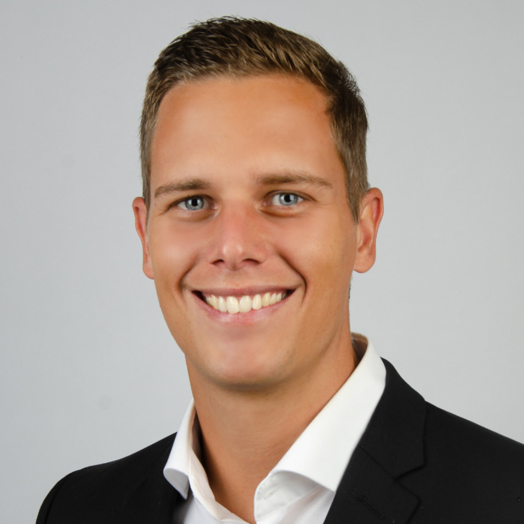 Christopher Schmidt Junior Sales Manager Cooper Advertising XING