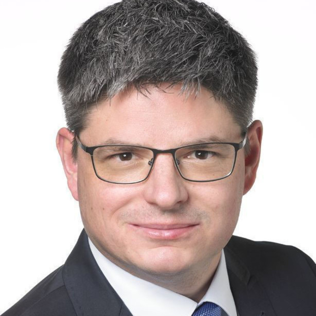 Christian Usinger Assistent des Vorstandsvorsitzenden EWM AG XING