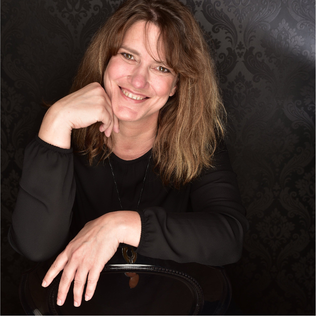 Petra Lünsmann HR Business Analyst Deutsche Bank AG XING