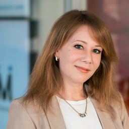 Claudia Stanek