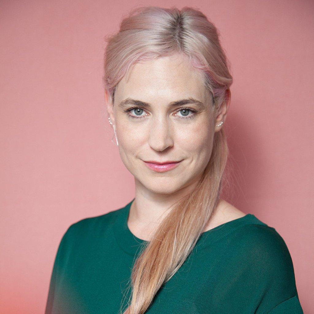 Nadine Engel's Instagram, Twitter & Facebook on IDCrawl