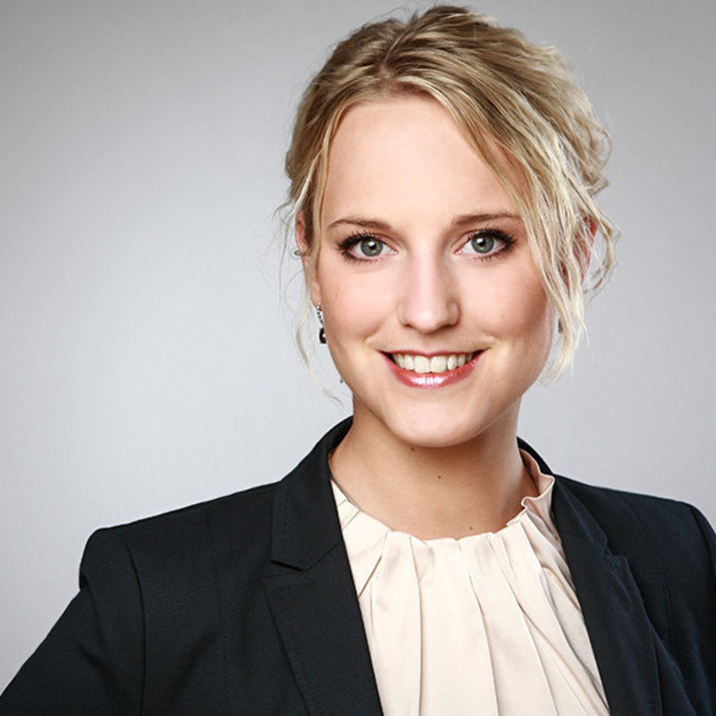 Nicole Ritter Abteilungsleiterin Vertriebsinnendienst Mitte VELUX