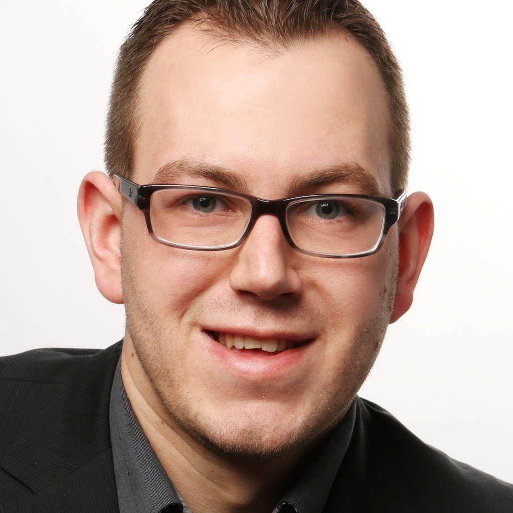 Patrick Becker Abteilungsleiter Media Markt XING