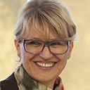 Dr. Renata Cesnovar