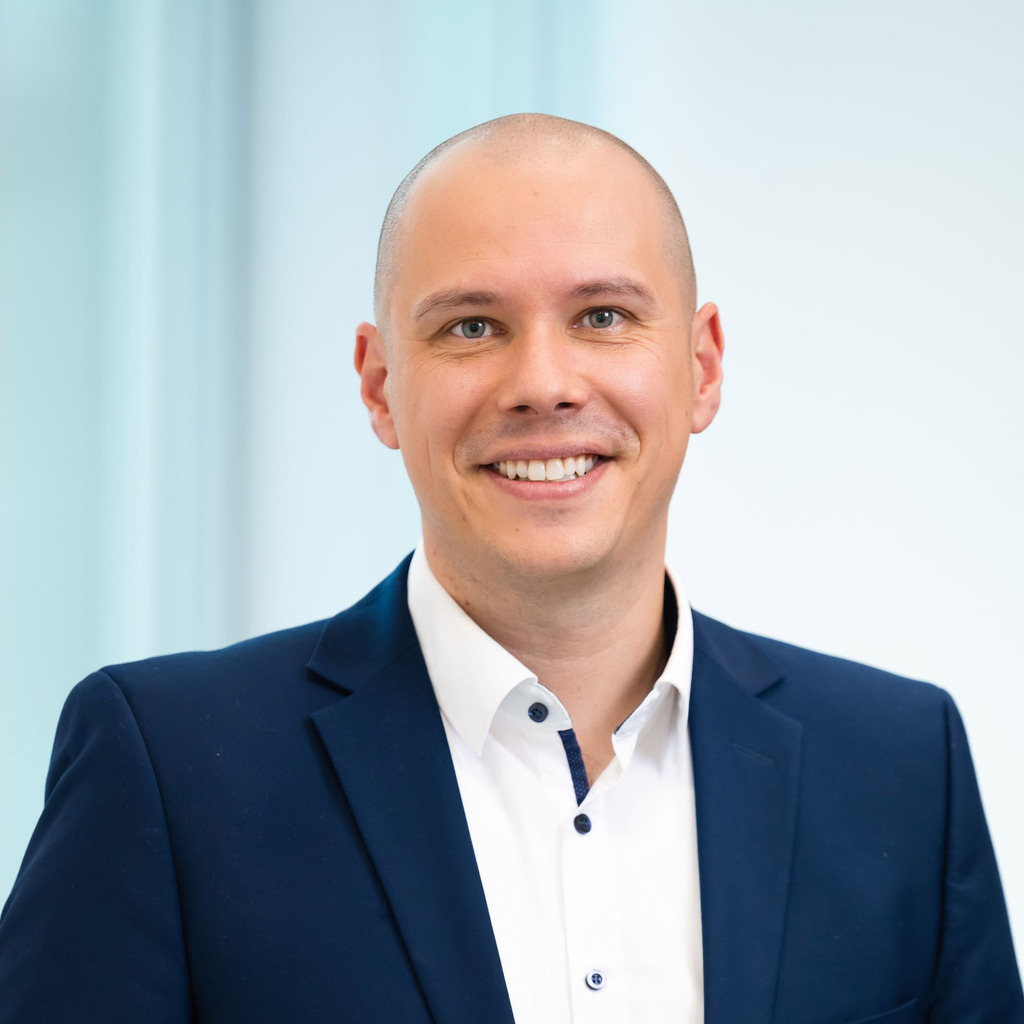 Christian Karl HR IT Projektmanagement / Reporting Robert Bosch