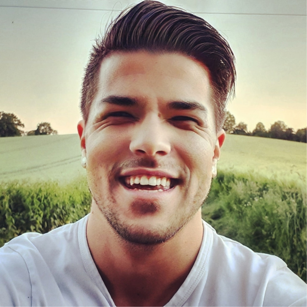 Robin Elsner Transkriptor GoTranscript XING Robin Elsner Transkriptor GoTranscript XING