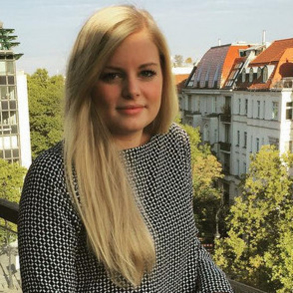 Simone Wawzik Eink uferin RWTH Aachen University XING