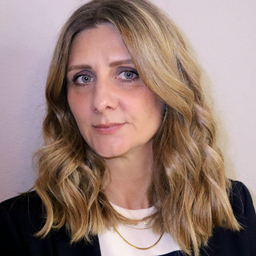 Bettina Schmidt