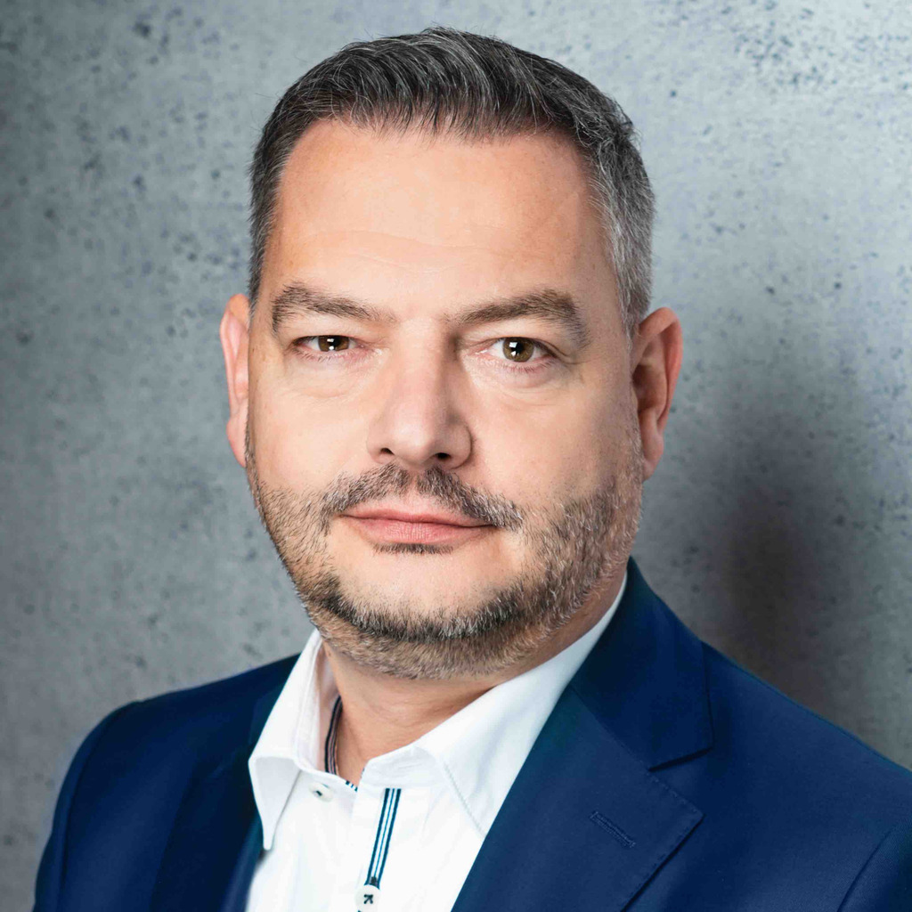 Social Media Profilbild Henning Popp Stuttgart