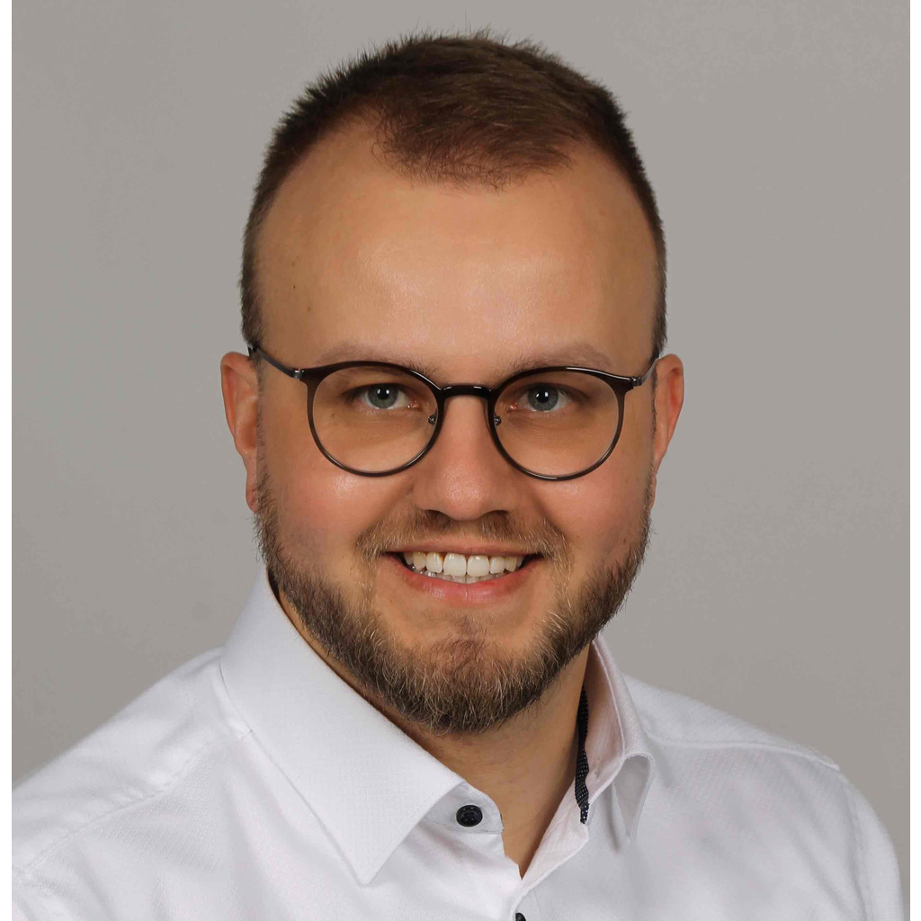 Marcel Walz Team Lead / Consultant Public Sector Accenture XING