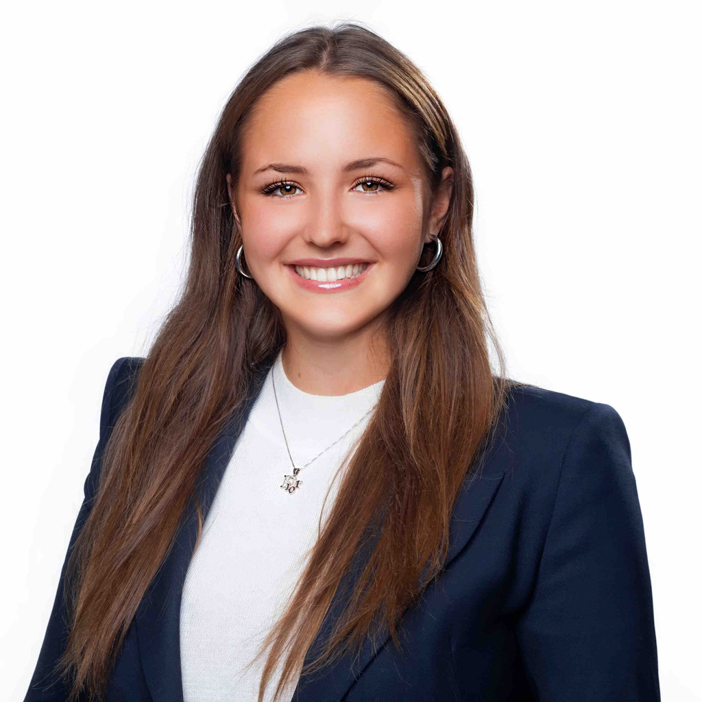 Hanna Becker Werkstudent DAW SE XING