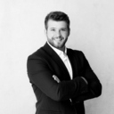Dominik Weidle MRICS