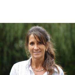 Andrea Bull