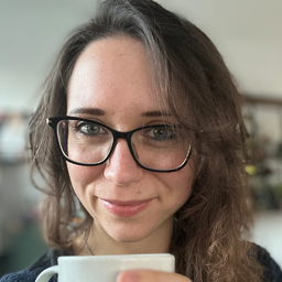 Julia Reinhold