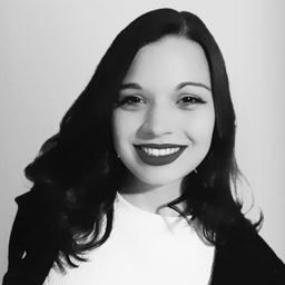 Sabrina Schnurr