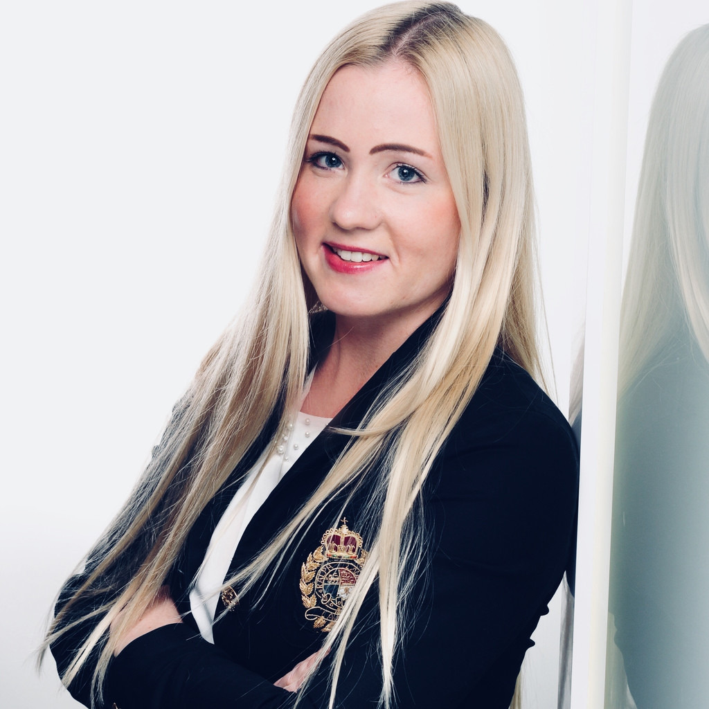 Christin Botta Head of HR, Marketing & PR R+C Seetransport GmbH XING