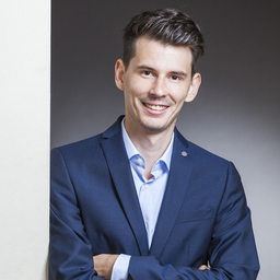 Dr. Timo Schössler