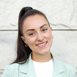 Tina Schubert