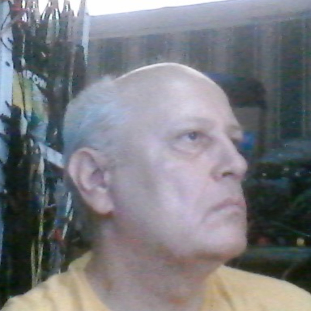 Dipl.Ing. balint gabriel Service Engineer electronic devices cable