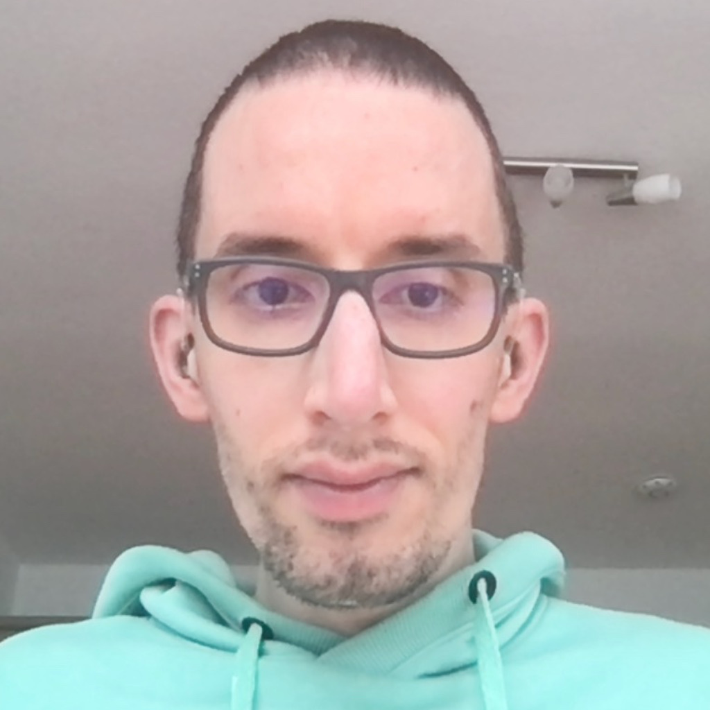 Florian Baecke Hauswirtschaftskraft DiakonissenMutterhaus