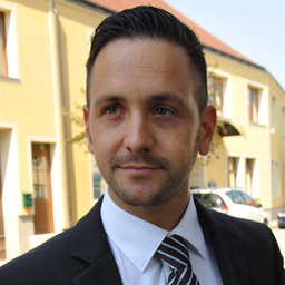 Wolfgang Bader