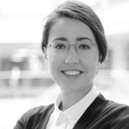 Dr. Karoline Lenke