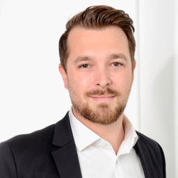 Dr. Florian Schnetzer