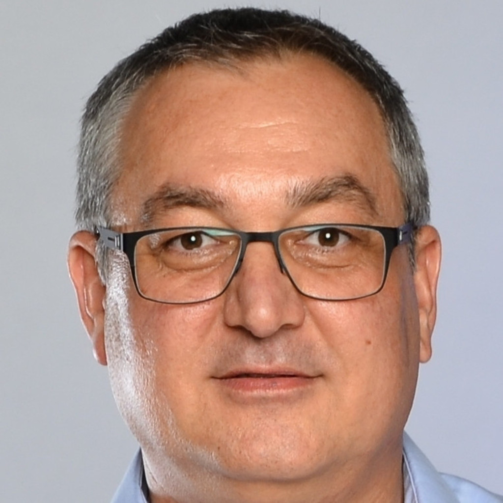 Gerhard Licek Projektmanagement & Technical Communication NINEFEB