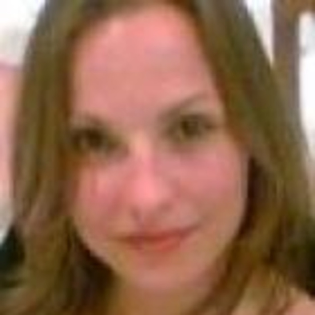 Lorena Nicotra assistente commerciale Techint XING