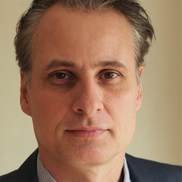 BJÖRN HOFFMANN