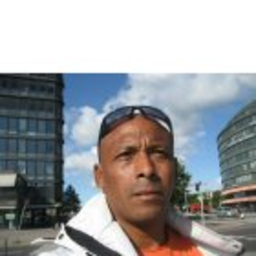 Miguel Flores Franco