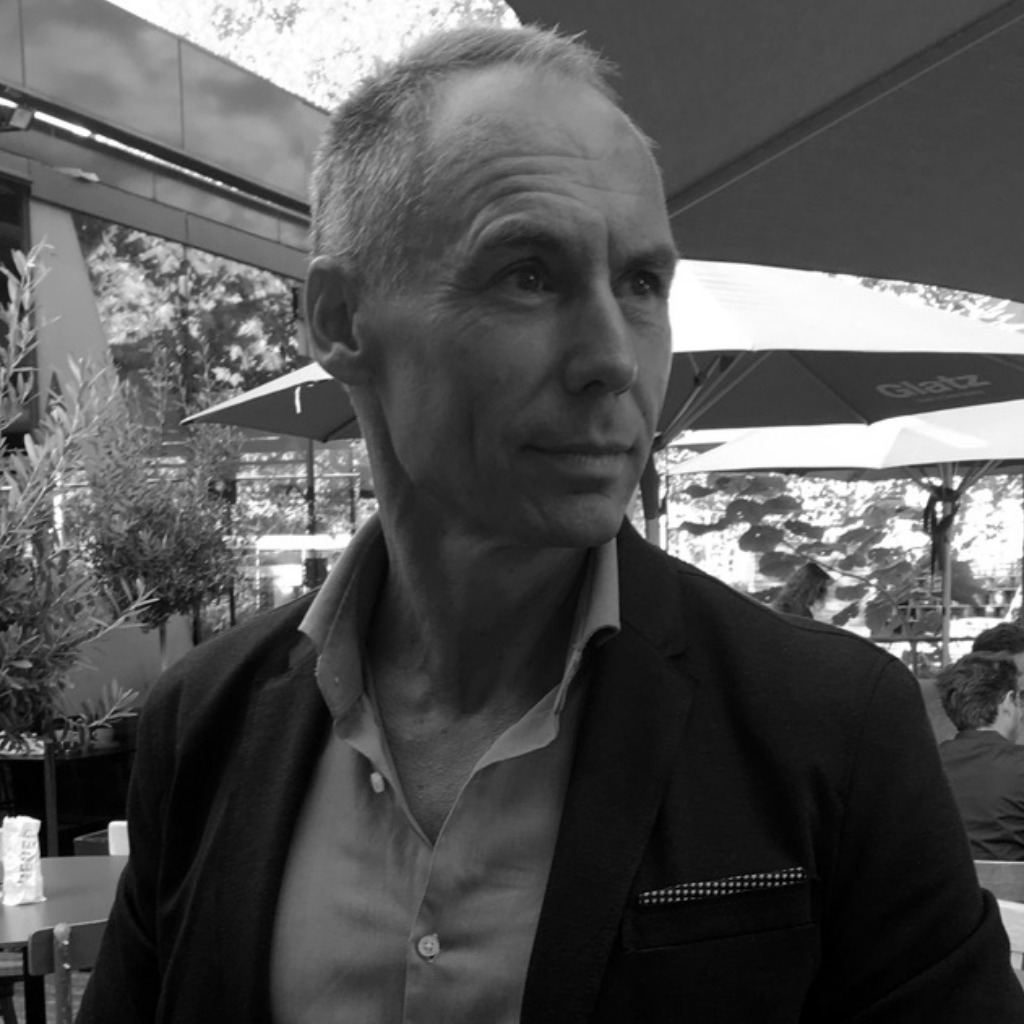 Gerhard Vasak Leitung Vertrieb international, Verkauf von