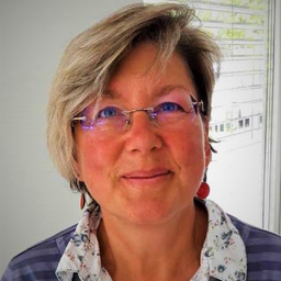 Ariane Ruecker