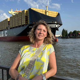 Anke Uhlmann