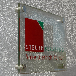 Anke Dietrich-Perner