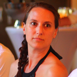 Christina Neuert