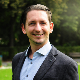 Christian Oeser