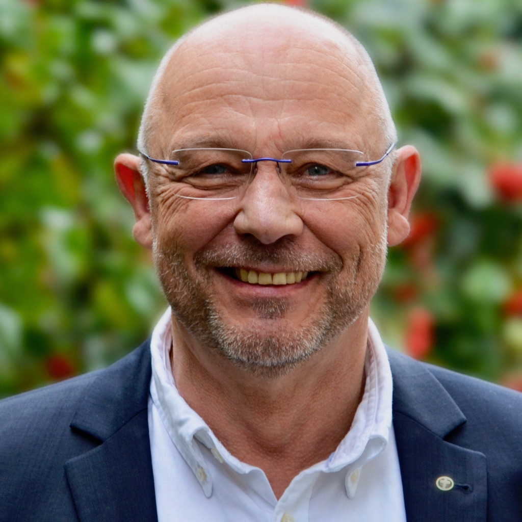 PaulGerhard Knöppel Pastor /Mentor BFeG XING