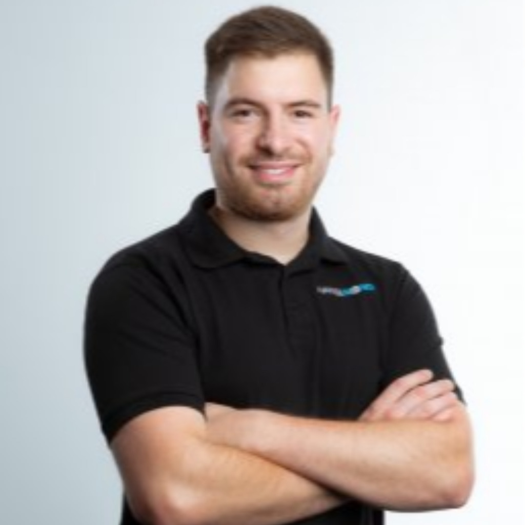 Maximilian Roth BWL Accounting und Controlling IUBH