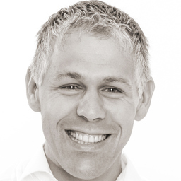 Robert Mayr